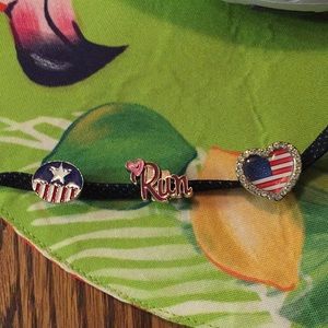 Bee Cause Sneaker Charms